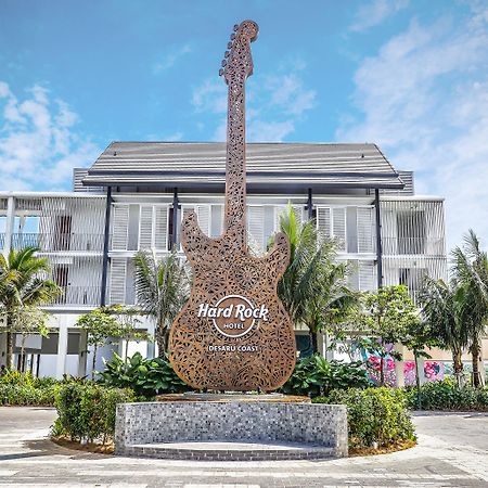 Hard Rock Hotel Desaru Coast מראה חיצוני תמונה Hard Rock Hotel Nha Trang