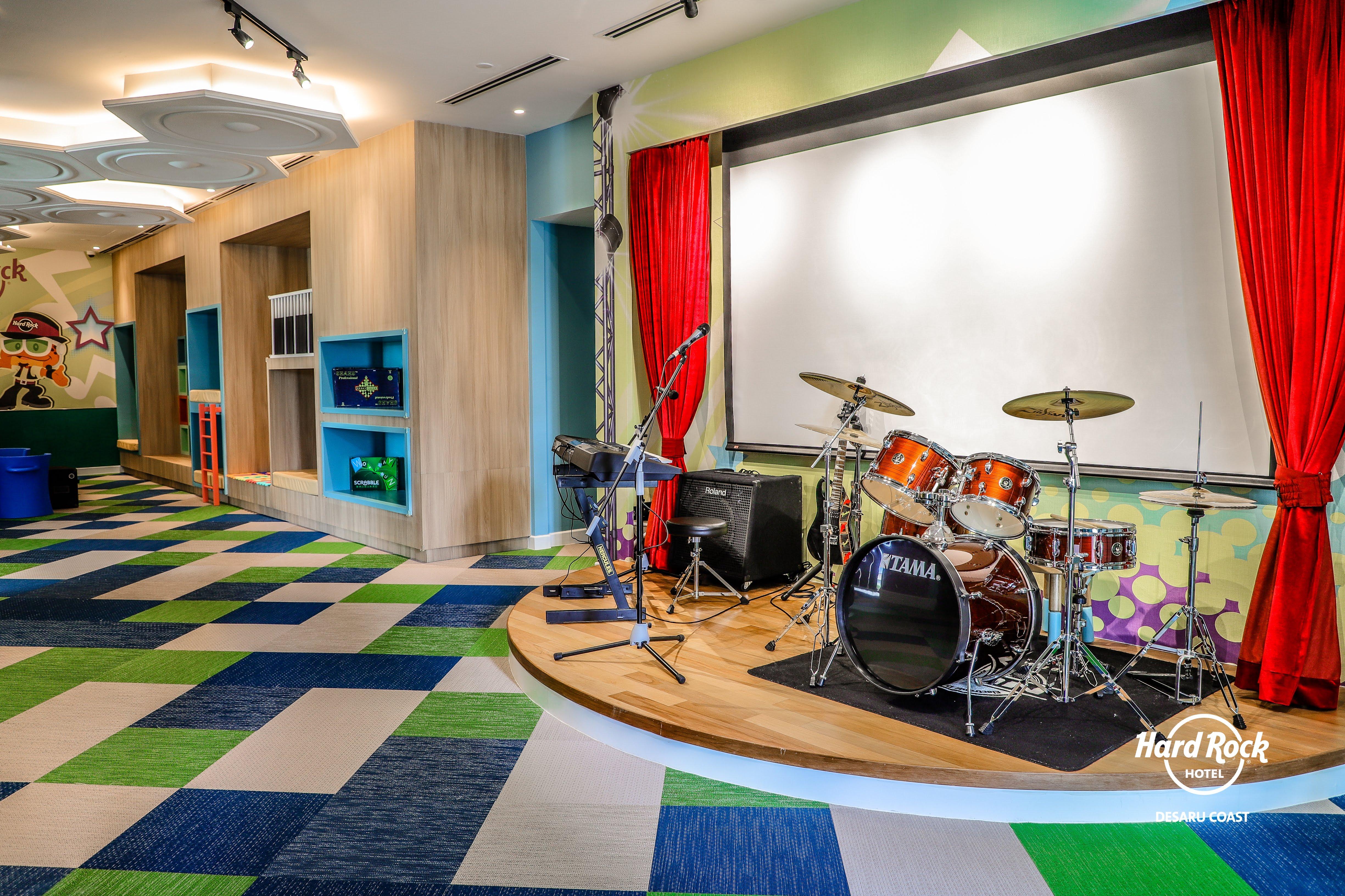 Hard Rock Hotel Desaru Coast מראה חיצוני תמונה The Rock Star Suite